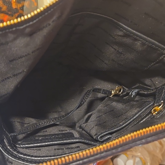 Michael Kors Black Leather Grommet Shoulder Bag - NWOT - Picture 11 of 15
